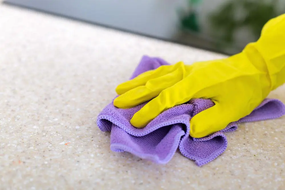 cleaning countertops